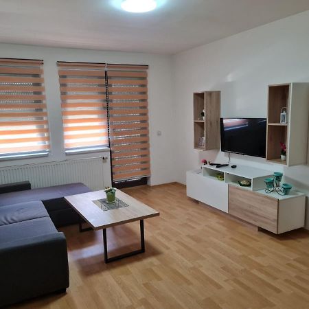 Apartmani Sk Brčko Exterior foto